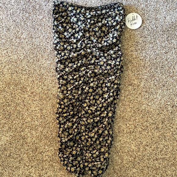 Floral Scrunchy Dress - Picture 1 of 2